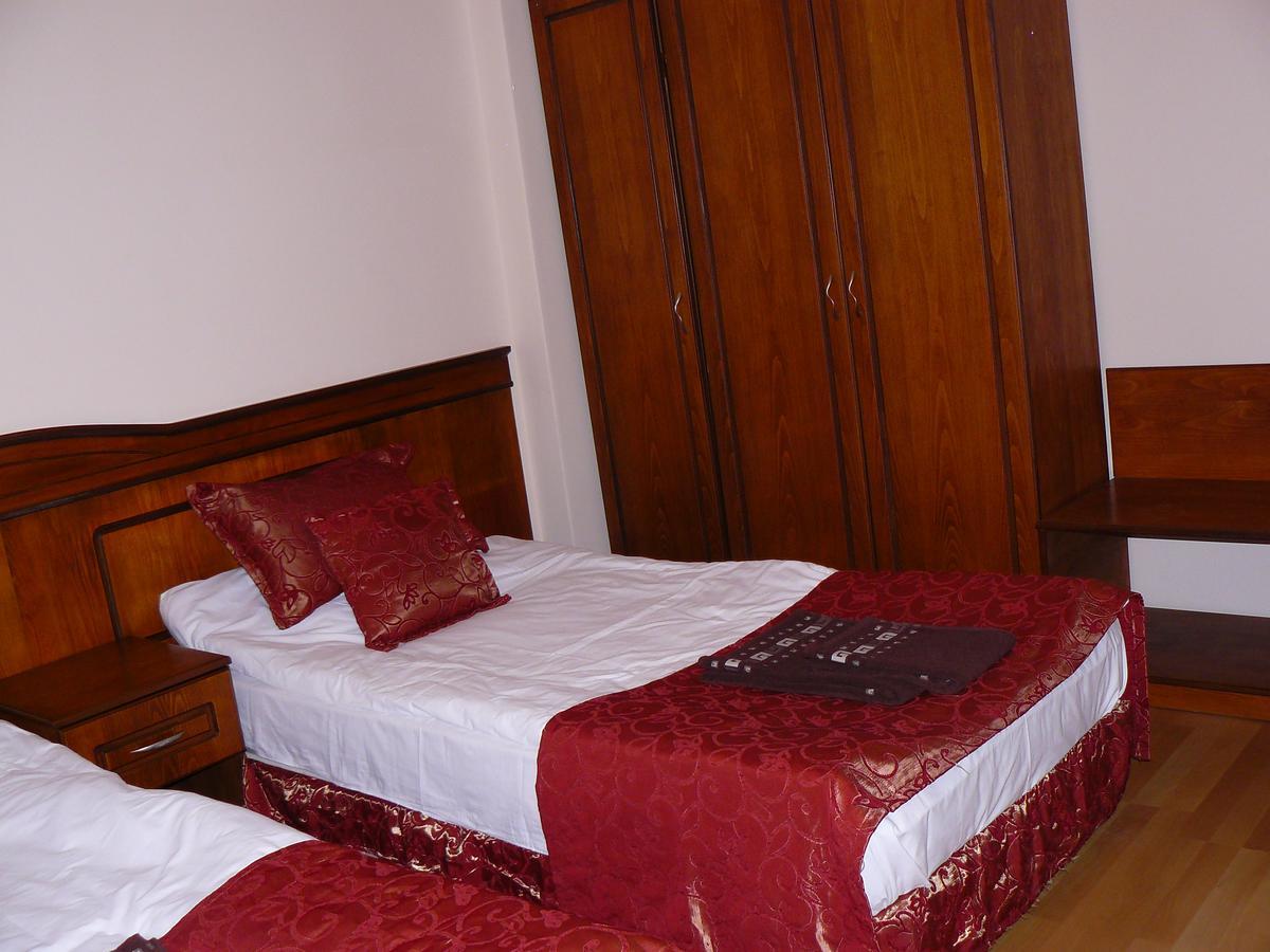 Guest House Nani アセノヴグラト エクステリア 写真