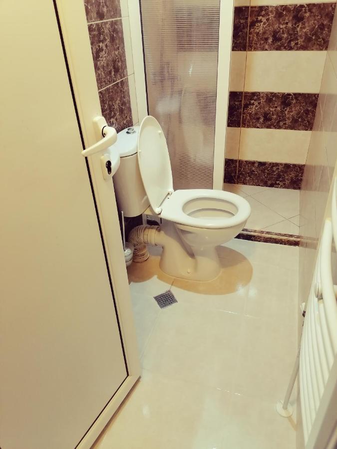 Guest House Nani アセノヴグラト エクステリア 写真
